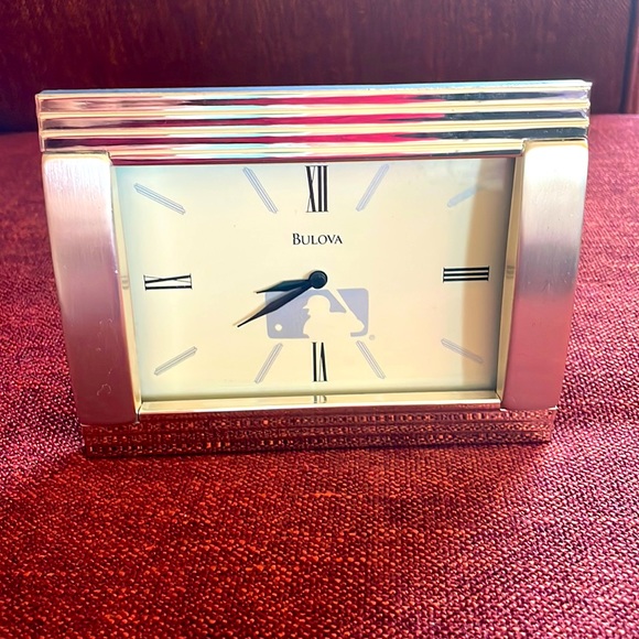 Bulova Accents Vintage Bulova Mlb Desk Clock Poshmark